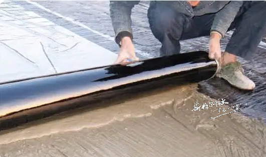 防水卷材濕鋪法施工工藝